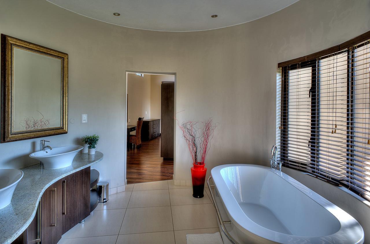 Legend Simba Safari - Legend Golf Safari Resort Golders Green Екстер'єр фото
